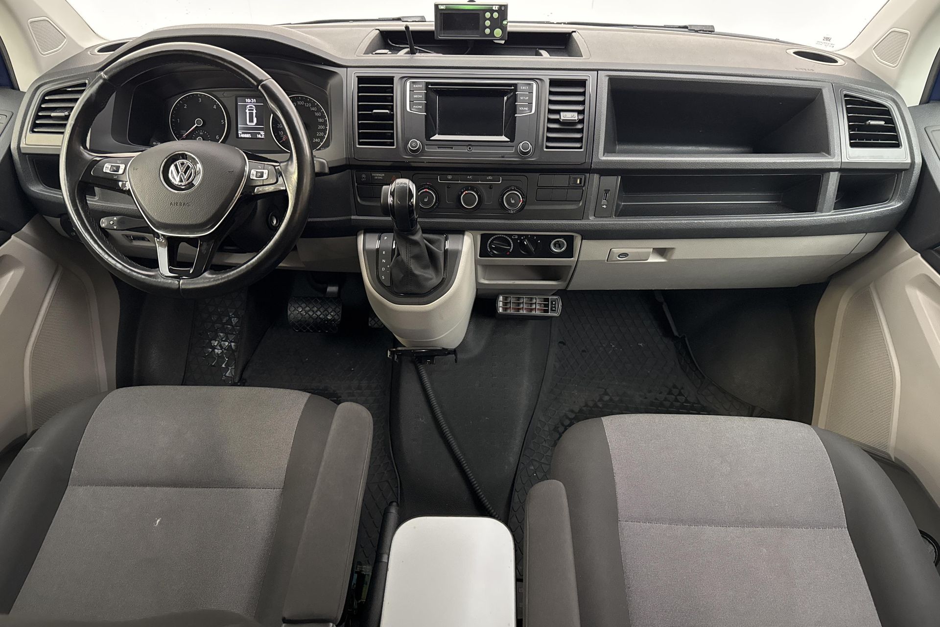 Volkswagen Transporter 2.0 TDI BMT 2016, kuva 7/10