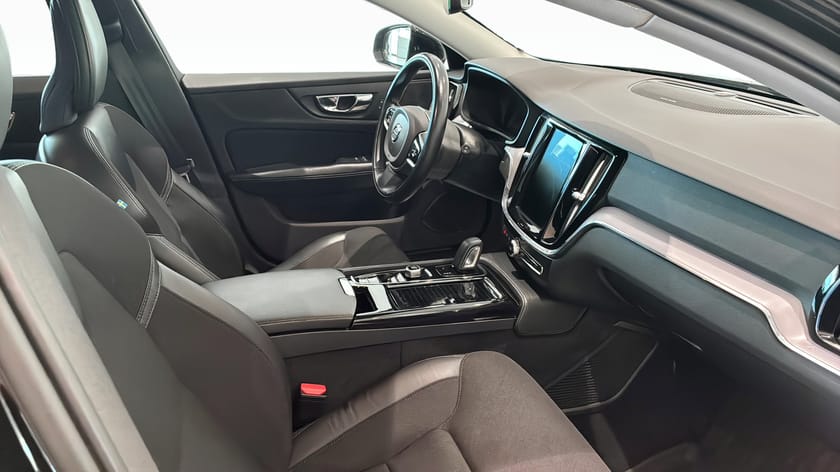 Bild 3 av Volvo V60 T6 Twin Engine Momentum