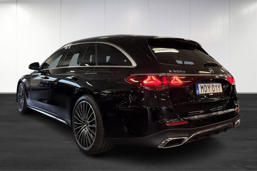 Bild 4 av Mercedes-Benz E 300 T e Moms/AMG/Panorama/Digital Light