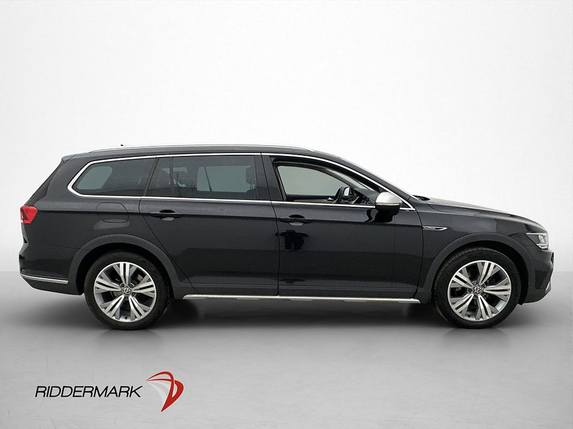 Volkswagen Passat 2023, bild 4/10