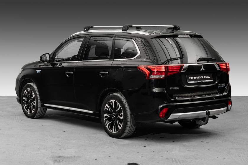 Bilde 5 av Mitsubishi Outlander PHEV Instyle+/Skinn/Krok/R.kamera/Keyless