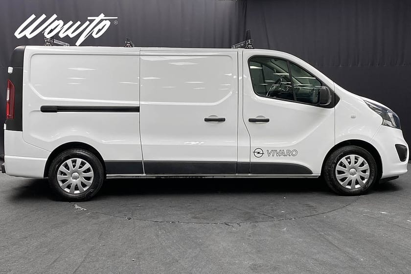 Bild 3 av Opel Vivaro Skåpbil 1.6 CDTI 125HK L2 3-Sits /Drag /Moms
