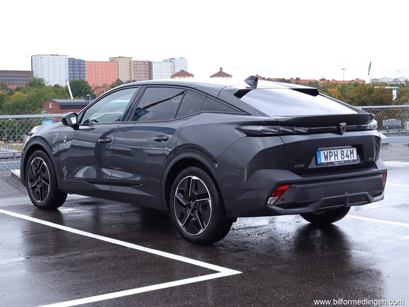 Bild 3 av Peugeot 408 1.2 PureTech SUV 131hk GT S/V-hjul 360 Moms