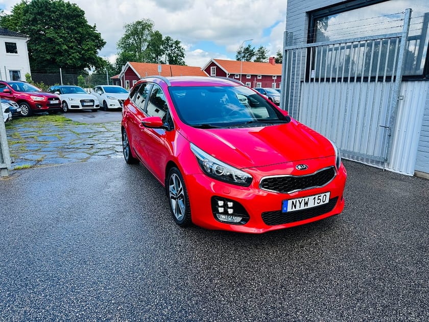 Bild 1 av Kia cee'd_sw SW 1.6 CRDi 136HK GT-LINE / NAVI / VÄRMARE