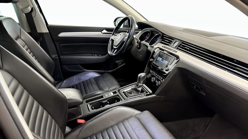 Bild 3 av Volkswagen Passat Alltrack 240hk, DRAGKROK