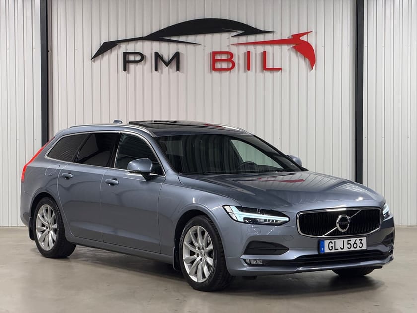 Bild 2 av Volvo V90 D4 Panorama Drag Värmare Navigator Keyless S&V-Hjul
