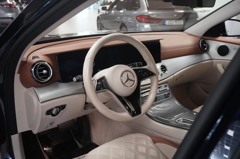 Bild 4 av Mercedes-Benz E 220 T d 4MATIC Kombi Multibeam 360 Värmare Nappa