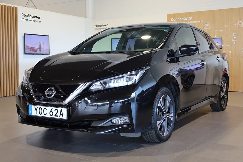 Bild 1 av Nissan Leaf 40 kWh N-Connecta Navi 360° Värmare Leasbar CarPlay
