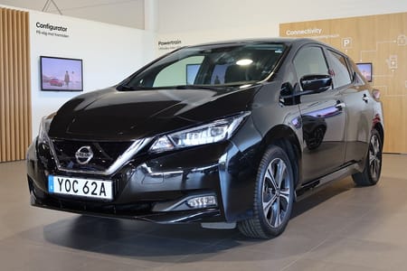 Nissan Leaf 40 kWh N-Connecta Navi 360° Värmare Leasbar CarPlay