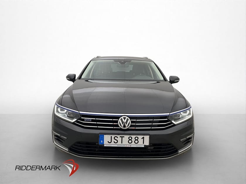 Bild 2 av Volkswagen Passat Variant GTE Executive Cockpit Fjärr-Värm Drag
