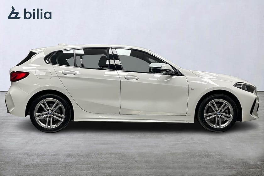 Bild 2 av BMW 118i M Sport-Manuell-LED-17"
