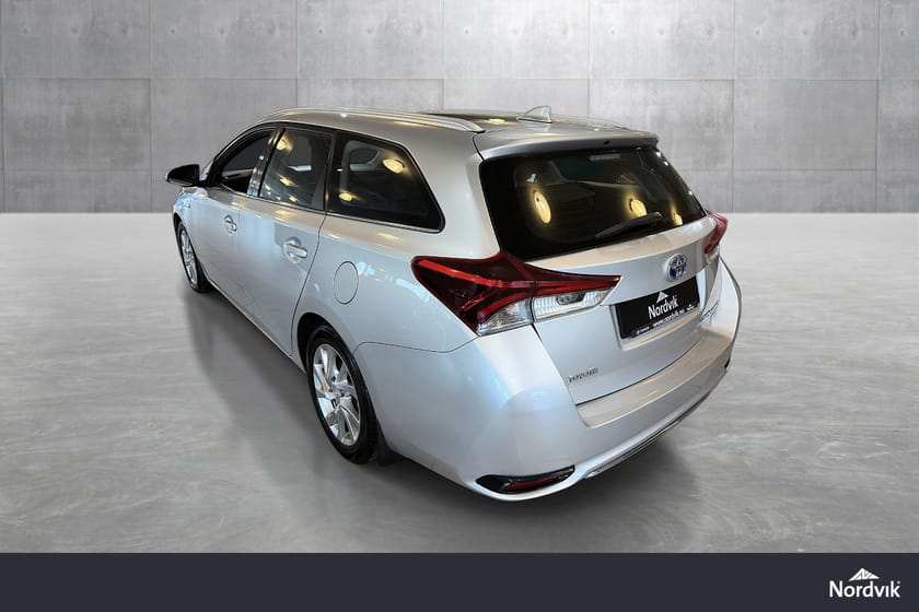 Bilde 2 av Toyota Auris Touring Sports Hybrid 