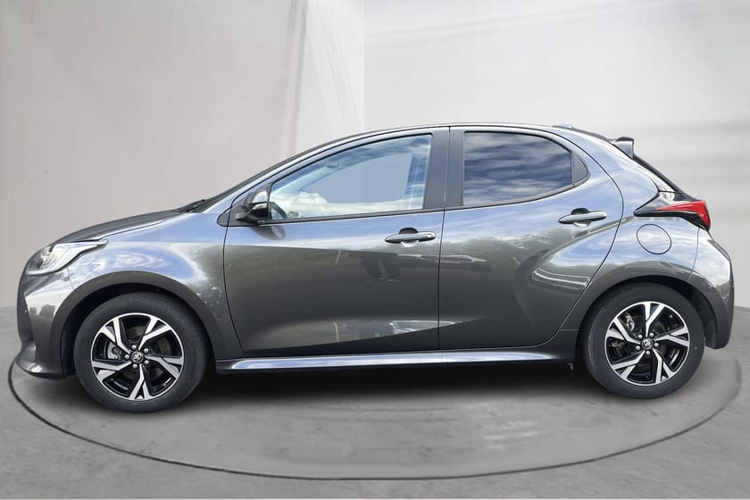 Bild 2 av Toyota Yaris Hybrid 115