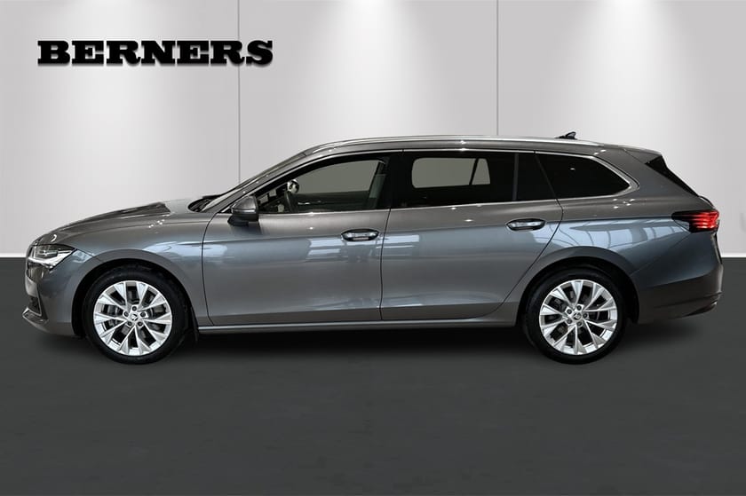 Bild 2 av Škoda Superb Kombi 2.0 TDI 4x4 DSG 193hk