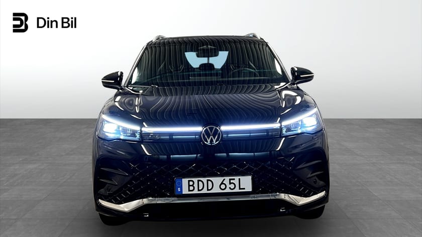 Bild 4 av Volkswagen Tiguan eHybrid R-Line DSG Edition/Drag/Panorama