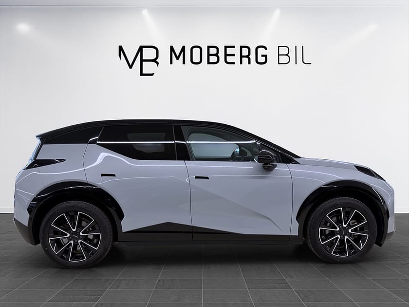 Bild 3 av Zeekr X 66 kWh 272hk Helg på Moberg! Pano Läder YAMAHA HUD 360