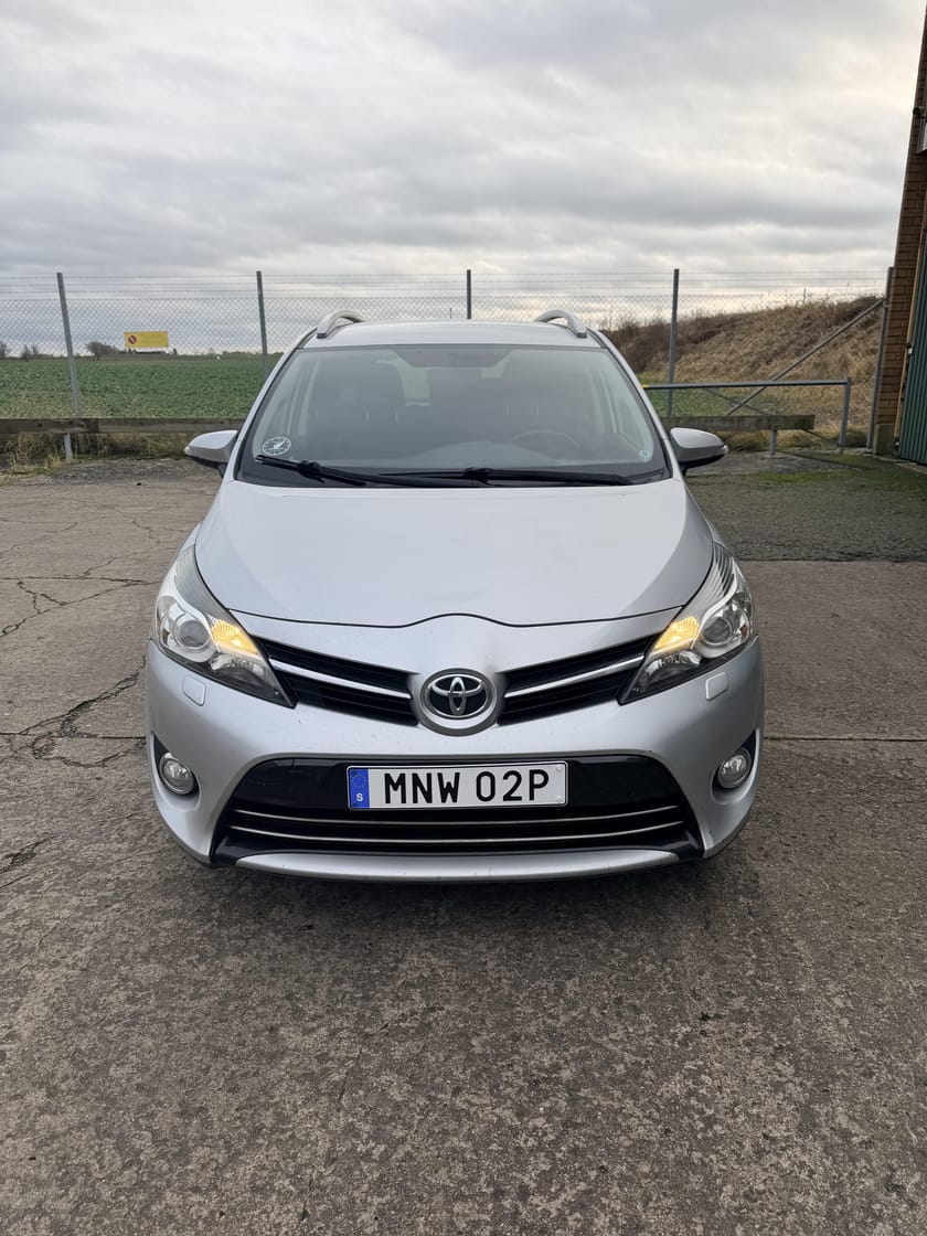 Bild 1 av Toyota Verso 