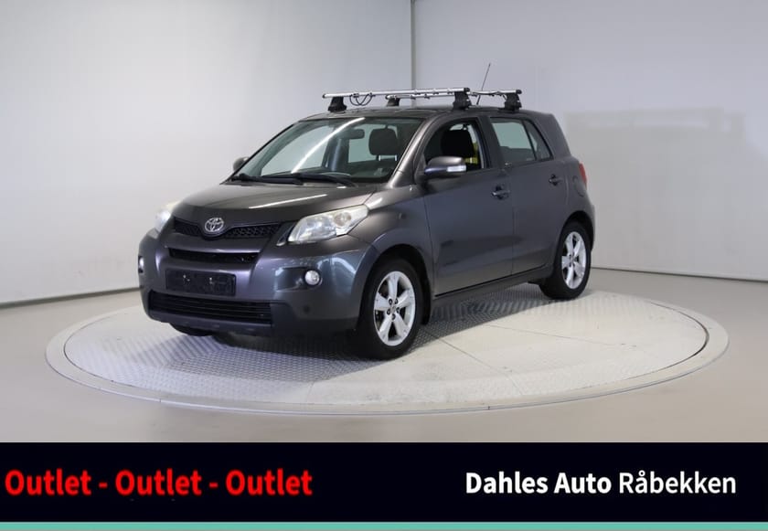Bilde 1 av Toyota Urban Cruiser 1,4 90hk 4x4 Outlet! Hengerfeste/Radio/S+V/EU2028