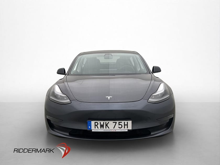 Bild 2 av Tesla Model 3 Long Range AWD Panorama Kamera Navi Svensksåld