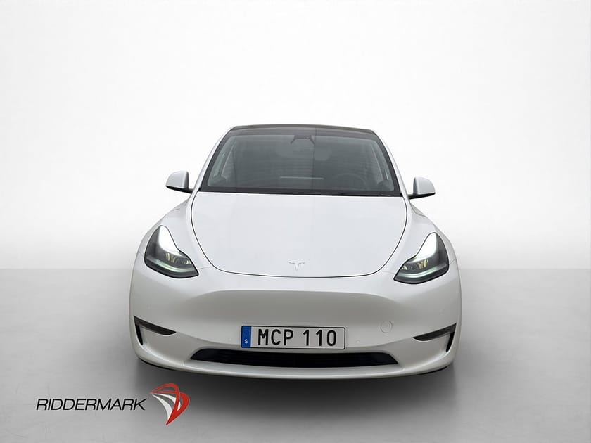 Bild 3 av Tesla Model Y Long Range AWD Autopilot Pano Sv-Såld
