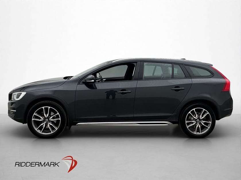 Bild 5 av Volvo V60 Cross Country D4 AWD Summum Classic Navi BLIS Drag