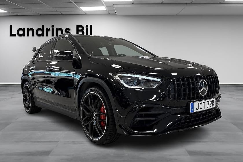 Bild 3 av Mercedes-Benz AMG GLA 45 S 4MATIC+ Panorama 360Kamera Burmester Skalstol