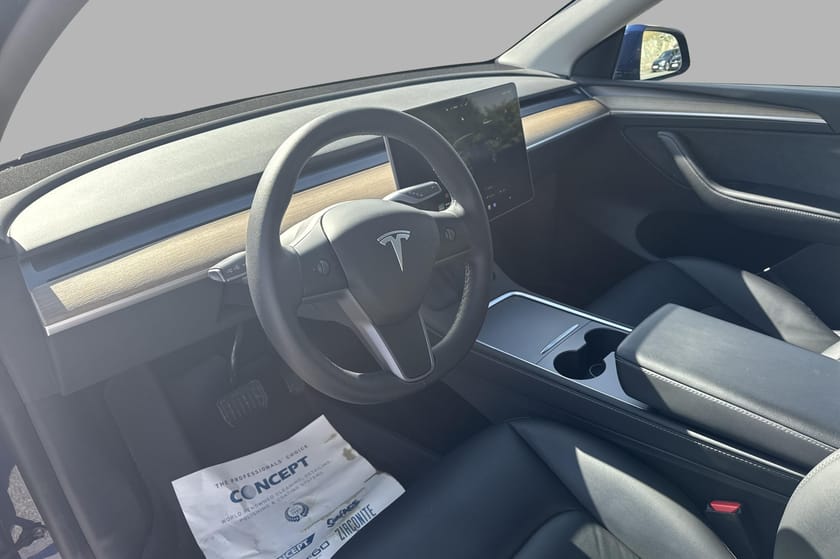 Bilde 5 av Tesla Model Y Long Range AWD LR/AWD/Premium/Autopilot/360 Kamera/S+V