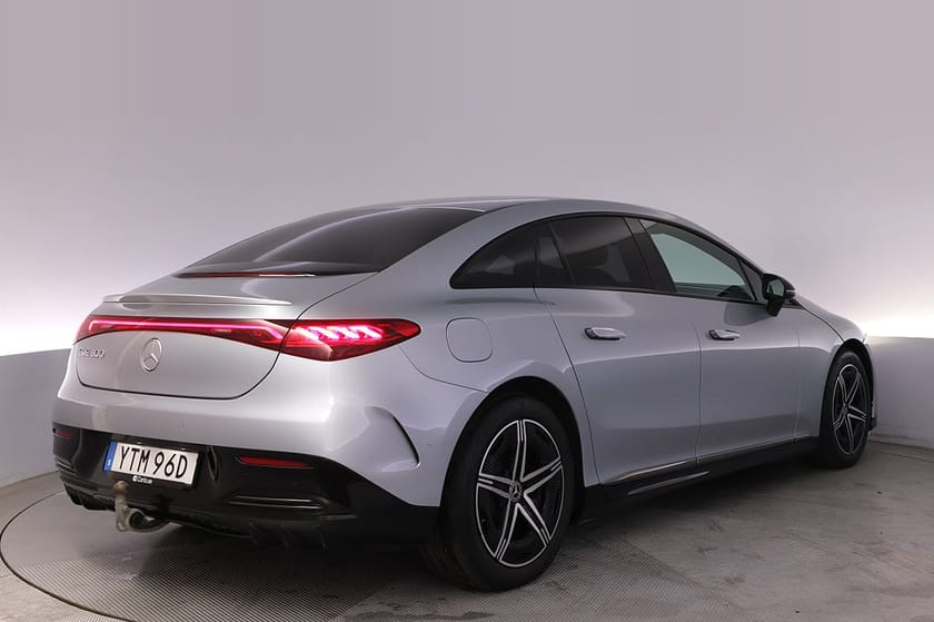 Bild 5 av Mercedes-Benz EQE 300 AMG Elstol Burmester Kamera BSM Drag