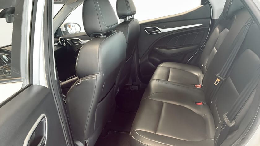 Bild 5 av MG ZS EV LUXURY 45 KWH