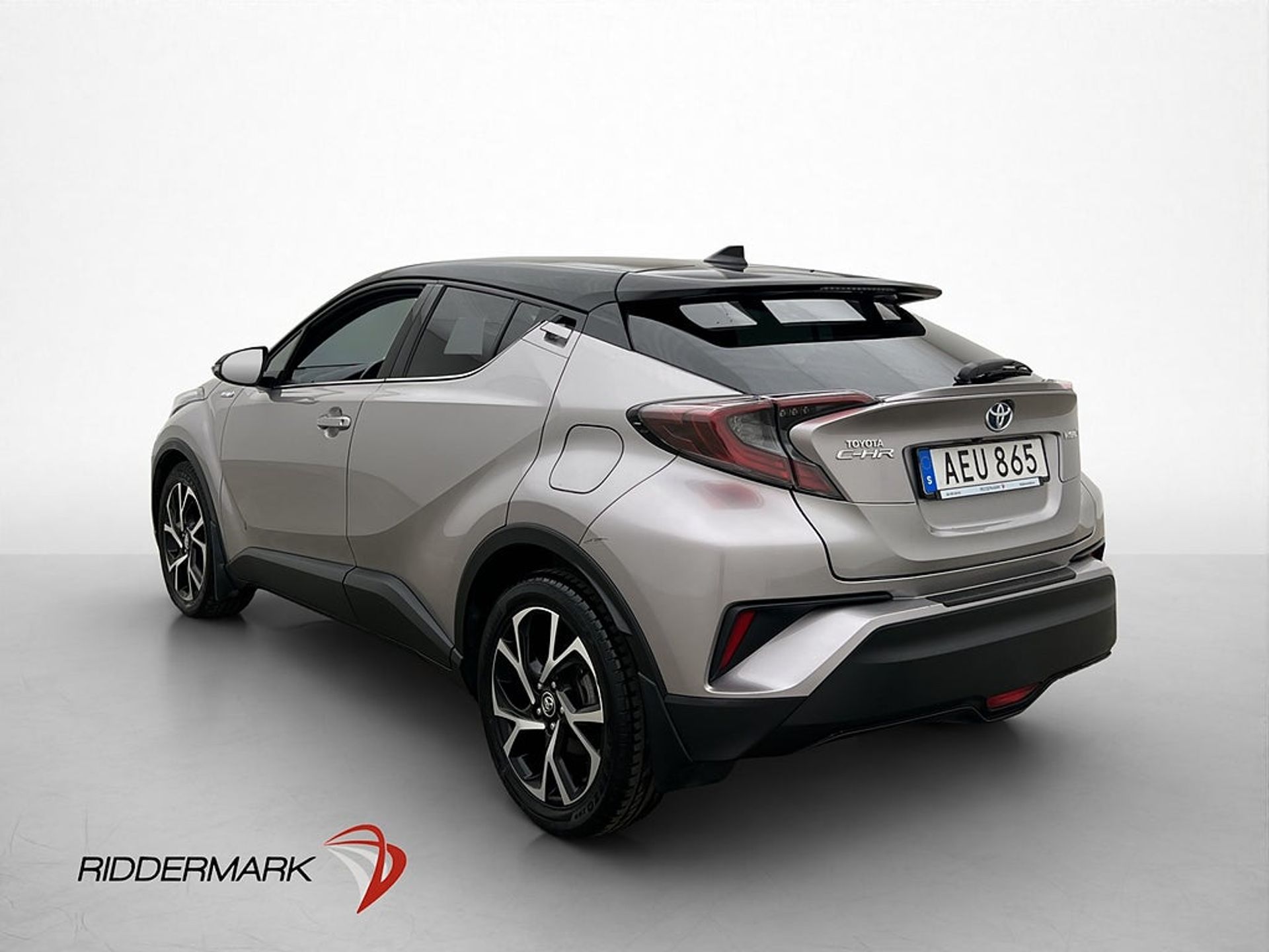 Toyota C-HR 2016, bild 6/38