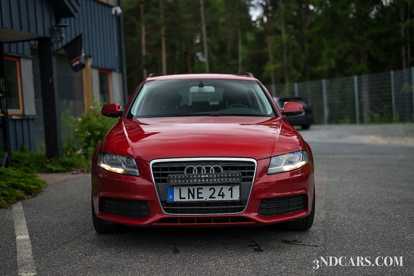 Bild 2 av Audi A4 Avant KOMBI 2.0 TDI DPF Led extraljusramp Dragkrok MM