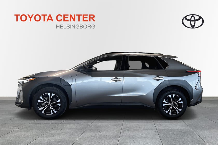Bild 3 av Toyota bZ4X