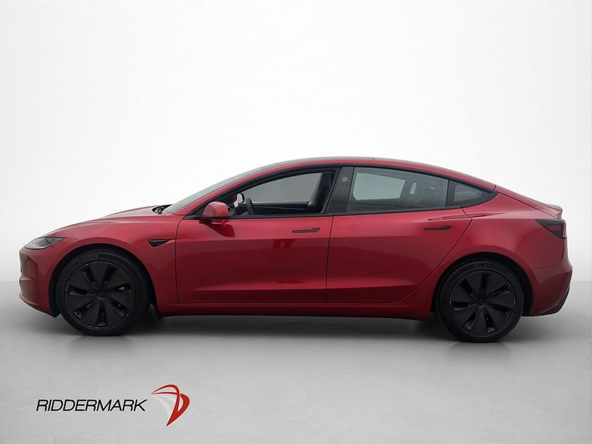 Bild 5 av Tesla Model 3 Long Range AWD Skärm-bak Svensksåld Panorama
