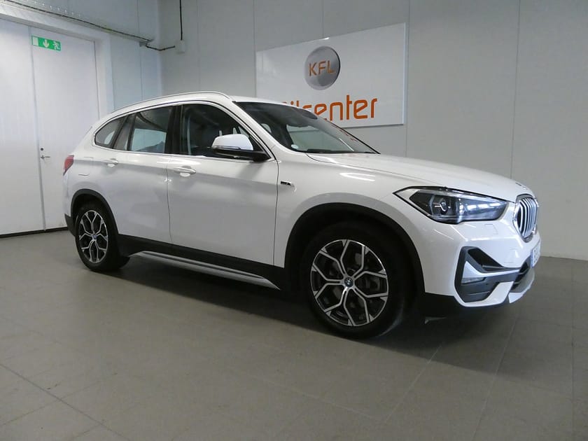 Bild 5 av BMW X1 xDrive25e xLine Automat-Navigation-Nyservad-SoV