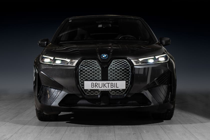 Bilde 3 av BMW iX xDrive50 Fully Charged | Sportpakke | SkyLounge | BSI