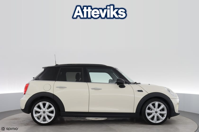 Bild 2 av MINI Cooper 136hk Automat Connect. Excite. Sens Nav Farth.