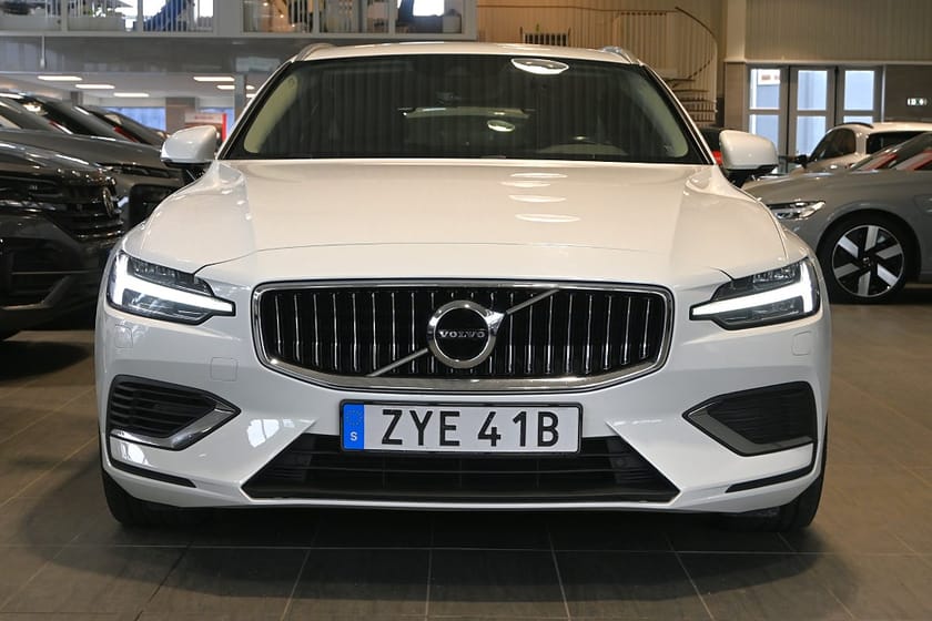 Bild 5 av Volvo V60 Recharge T6 AWD Inscription Exp Läder Navigation Drag