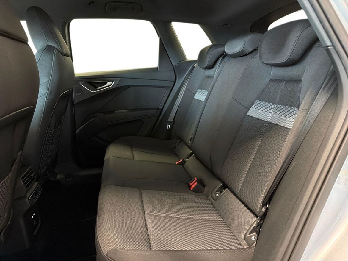 Audi Audi Q4 40 e-tron — bild 23