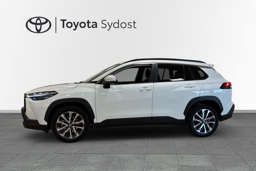 Bild 4 av Toyota Corolla Cross Hybrid AWD-i AWD  Style Automat Rattvärme Backkamera Adaptiv farthållare mm.