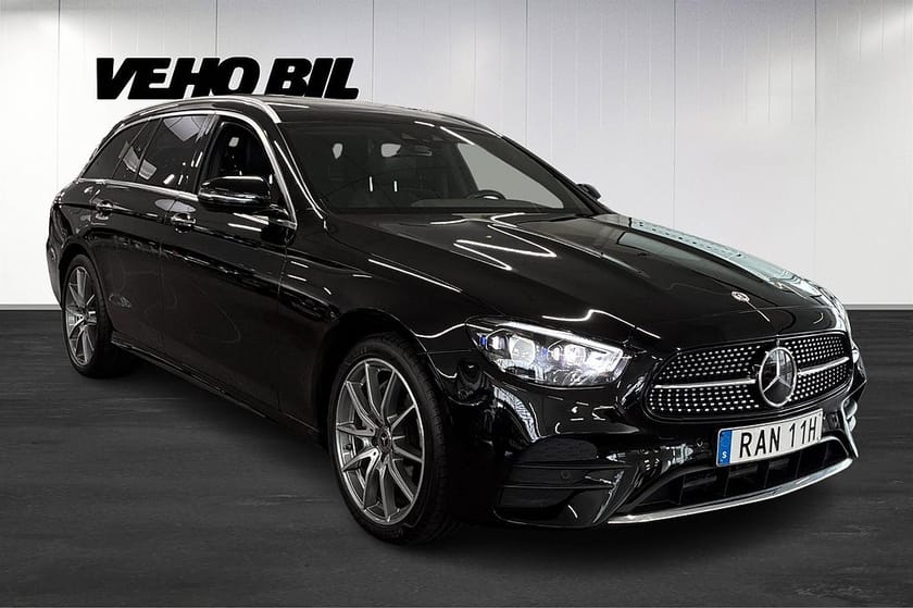 Bild 2 av Mercedes-Benz E 220 T d 4MATIC AMG Drag Pano Burmester 360 Värmare
