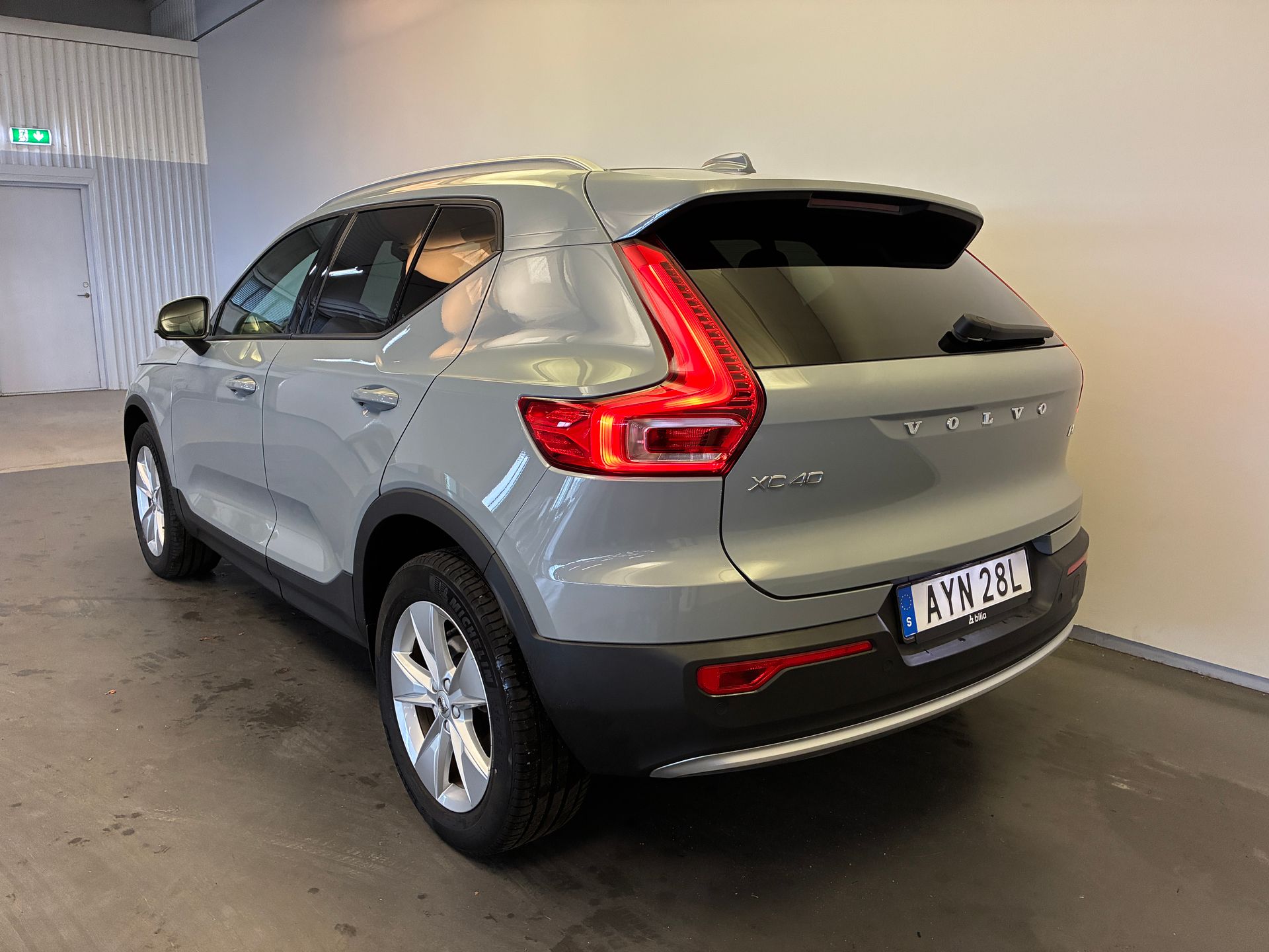 Volvo XC40 B4 FWD Bensin Core 2025, bild 6/10