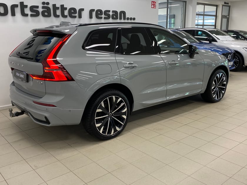 Bild 3 av Volvo XC60 T6 Plus Dark Nordic Edition