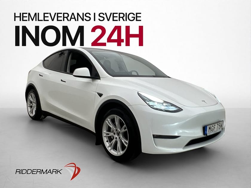 Bild 1 av Tesla Model Y Long Range AWD Svensksåld Autopilot Dragkrok