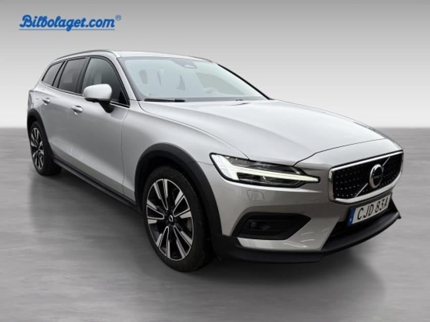 Bild 4 av Volvo V60 Cross Country B4 AWD Diesel Plus/360/Dragkrok