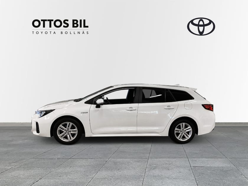 Bild 3 av Suzuki Swace Hybrid 1.8 VVT-i E-CVT, 122hk - Inclusive / V-hjul
