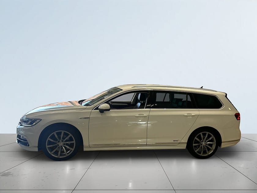 Bild 4 av Volkswagen Passat Sportscombi 2.0 TDI 4M GT Dragkrok Dvärme B-kamera S&V