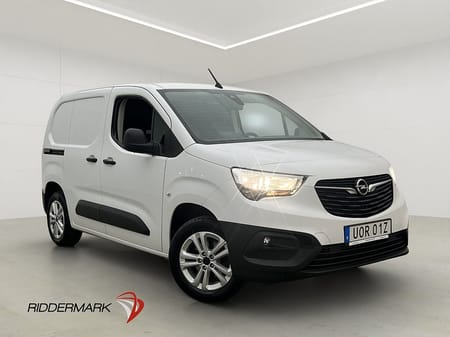 Opel Combo Cargo 131hk Värmare Drag B-Kamera CARPLAY Moms