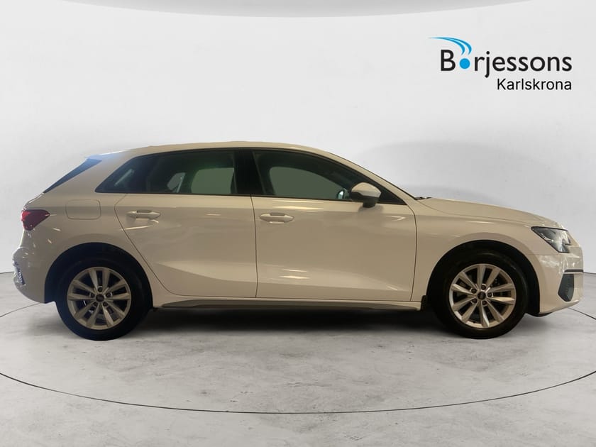 Bild 2 av Audi A3 Sportback 35 TFSI PROLINE 150 HK 6-VÄXLAD