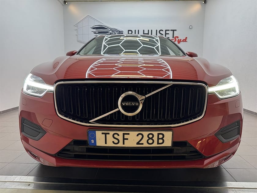 Bild 5 av Volvo XC60 D4 AWD 190hk Värmare/Läder/Navi/Bkamera/Krok/Carplay