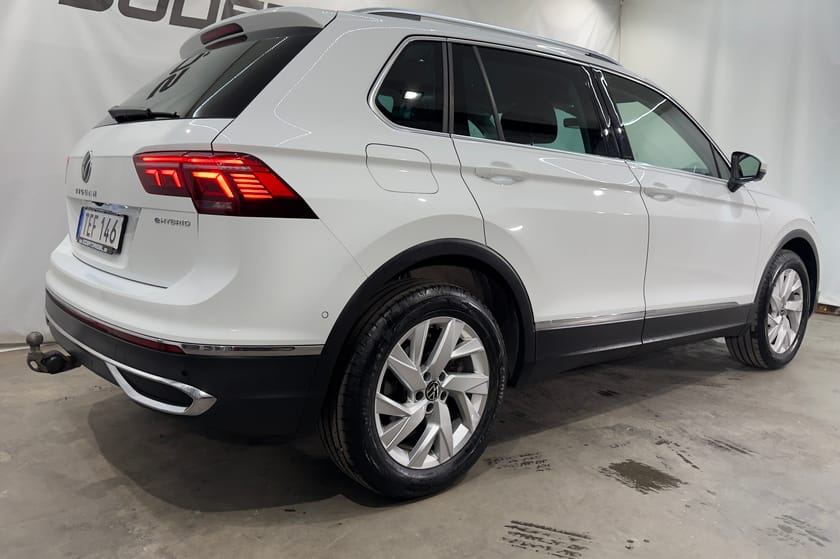 Bild 5 av Volkswagen Tiguan eHybrid 1.4 TSI ELEGANCE COCKPIT 1 BRUKARE MOMSBIL